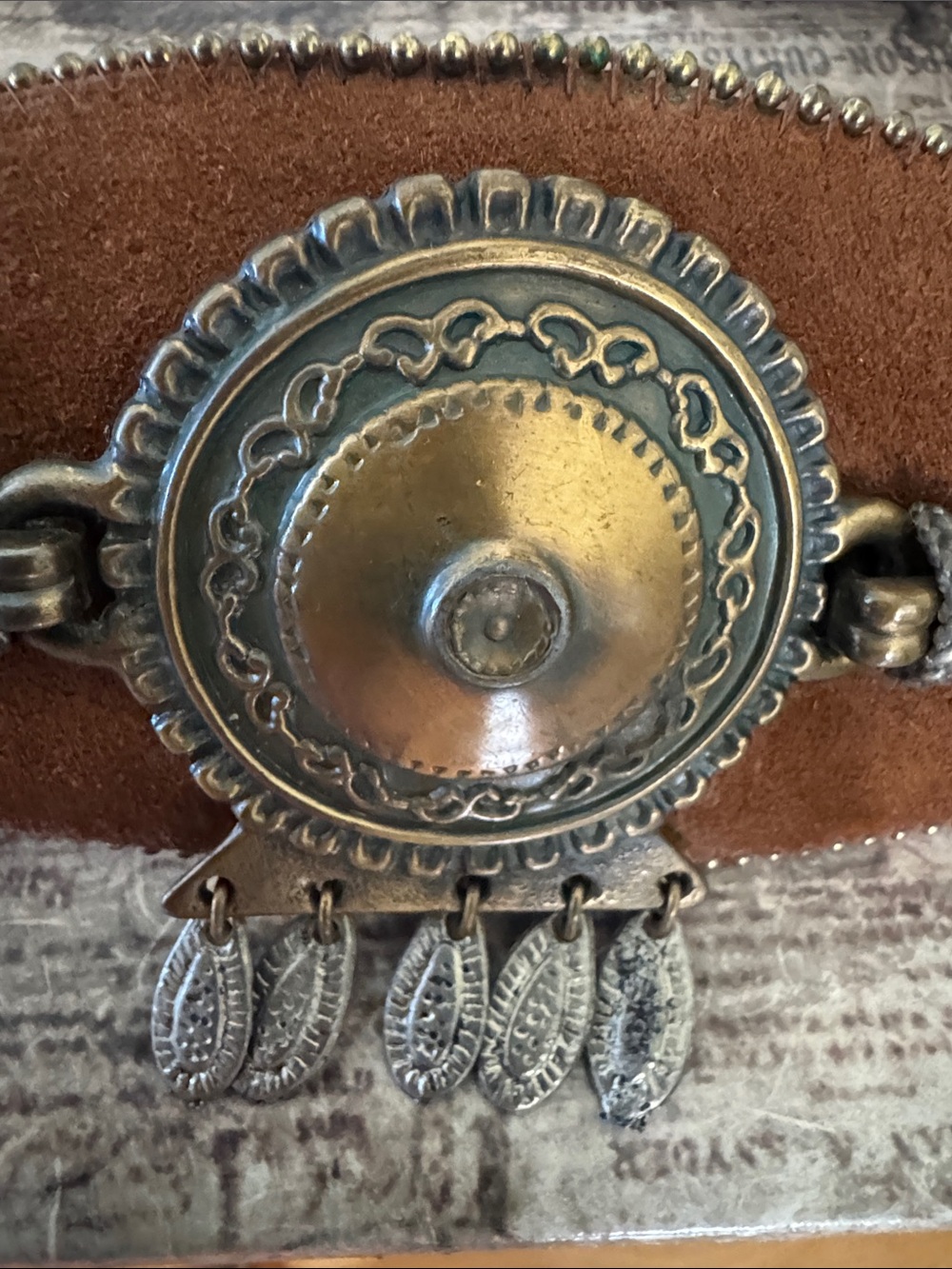 Vtg 80’s-90’s A Taylor Leather Festival Belt Decorative Metal Medallion - Picture 2 of 7